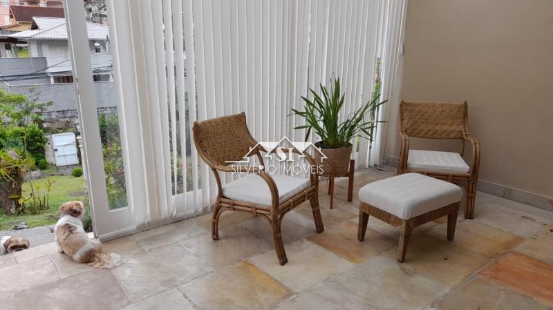 Casa à venda com 4 quartos, 400m² - Foto 21