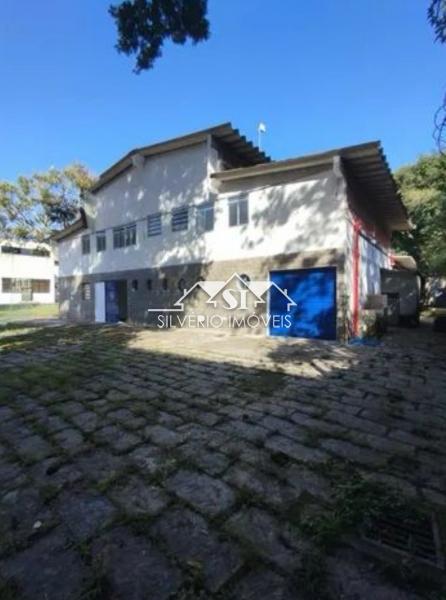 Galpão em Pedro do Rio - Petrópolis/RJ 