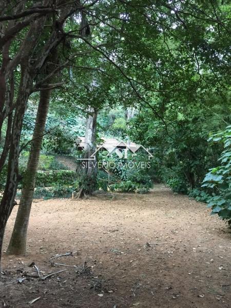 Sítio à venda com 5 quartos, 1m² - Foto 7