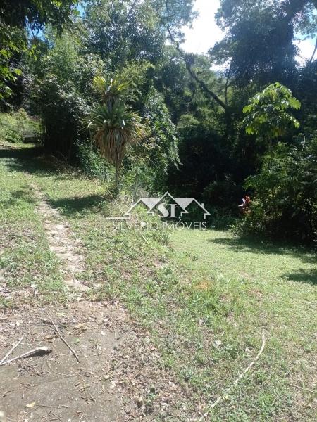 Sítio à venda com 5 quartos, 1m² - Foto 9