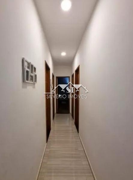 Casa à venda com 3 quartos, 620m² - Foto 7