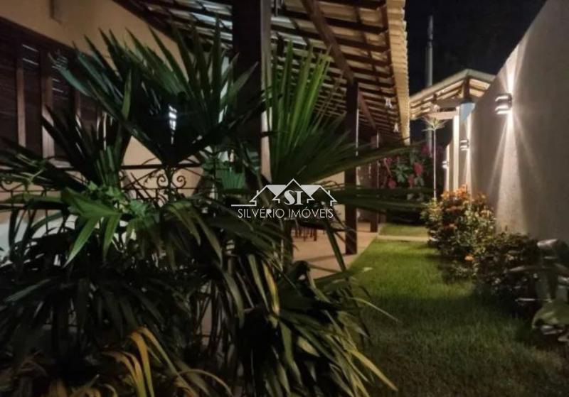 Casa à venda com 3 quartos, 620m² - Foto 4