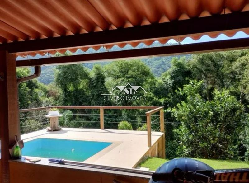 Casa à venda com 2 quartos, 130m² - Foto 5