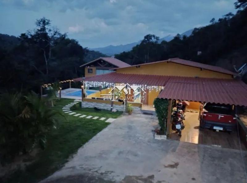 Casa à venda com 2 quartos, 130m² - Foto 6