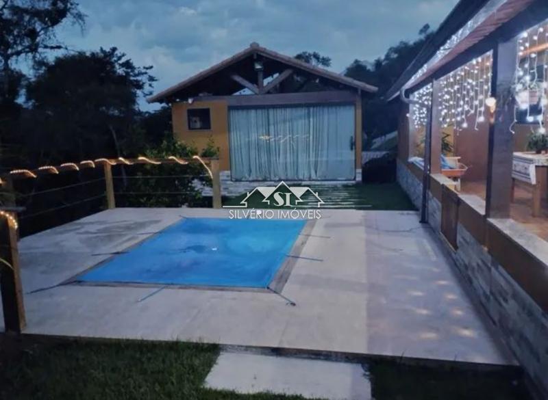 Casa em Araras - Petrópolis/RJ  - 2 Quartos