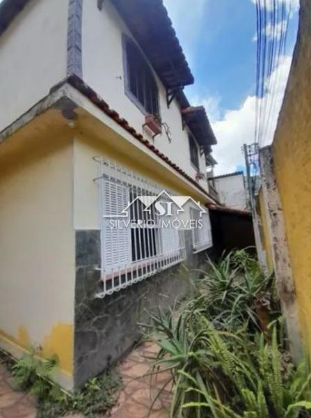 Casa à venda em Mosela, Petrópolis - RJ - Foto 1