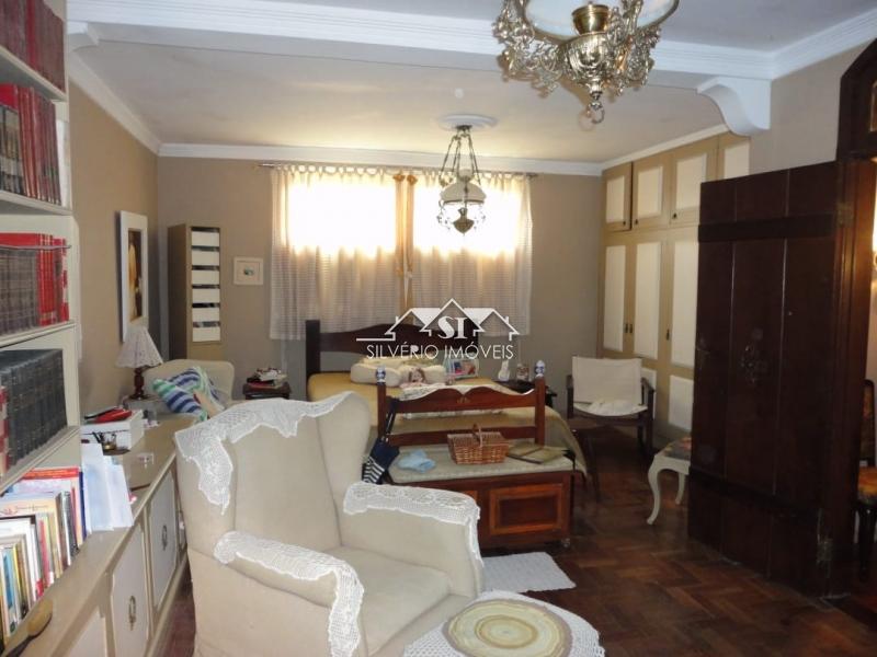 Casa à venda com 9 quartos, 500m² - Foto 10
