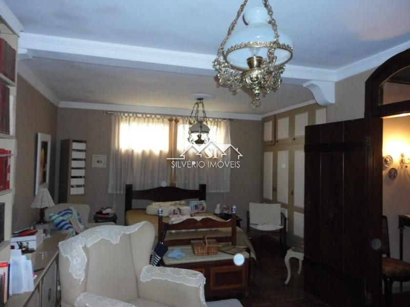 Casa à venda com 9 quartos, 500m² - Foto 12