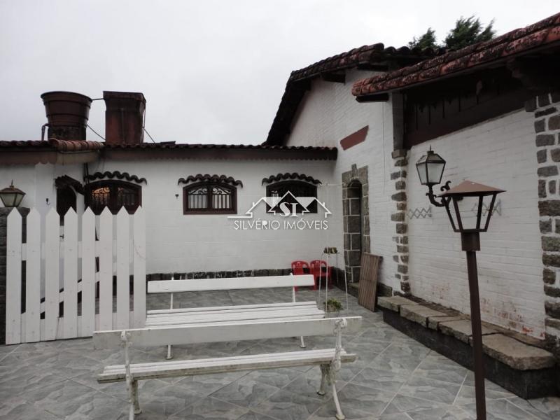 Casa à venda com 9 quartos, 500m² - Foto 6
