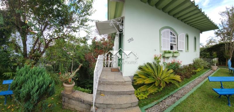 Casa em Quitandinha - Petrópolis/RJ  - 3 Quartos