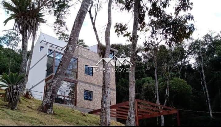 Terreno à venda com 3 quartos, 152m² - Foto 2