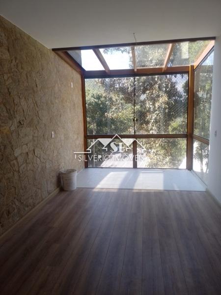 Terreno à venda com 3 quartos, 152m² - Foto 4