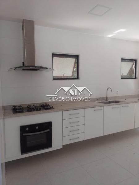 Terreno à venda com 3 quartos, 152m² - Foto 8