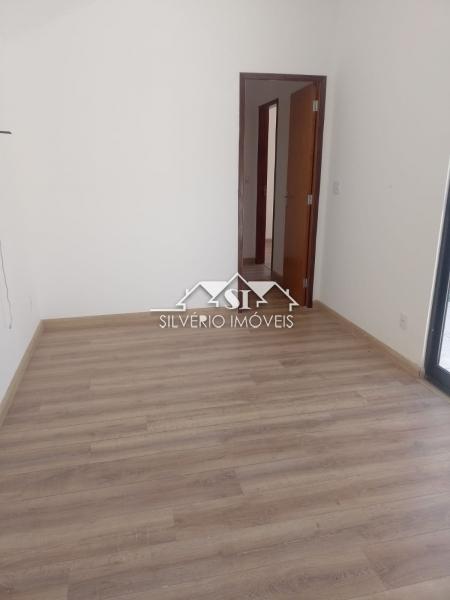 Terreno à venda com 3 quartos, 152m² - Foto 13