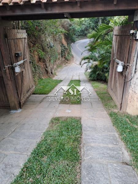 Chácara à venda com 5 quartos, 130m² - Foto 11