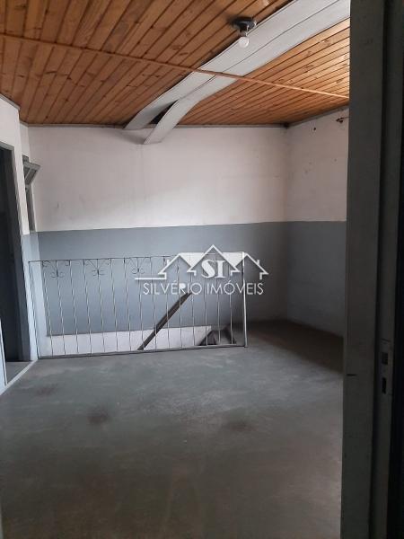 Depósito-Galpão-Armazém à venda e aluguel, 200m² - Foto 5
