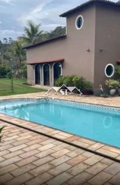 Casa à venda com 6 quartos, 862m² - Foto 2