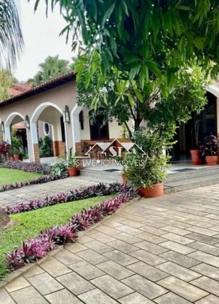 Casa à venda com 6 quartos, 862m² - Foto 6