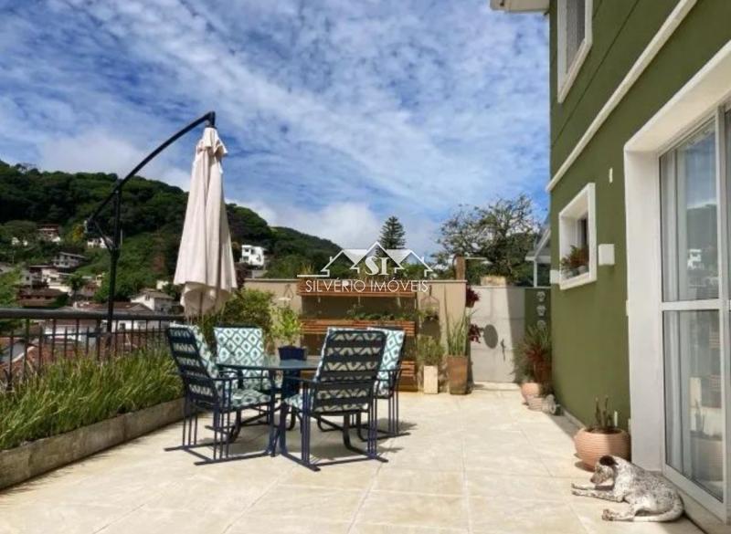 Casa à venda com 2 quartos, 150m² - Foto 14