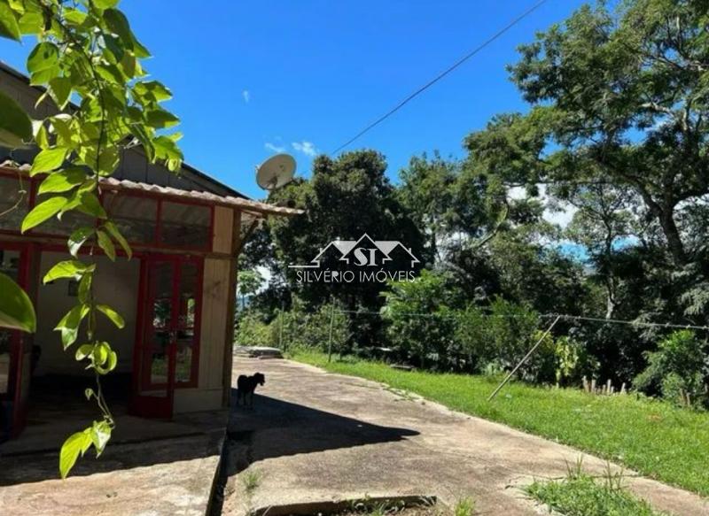 Casa à venda com 2 quartos, 130m² - Foto 9