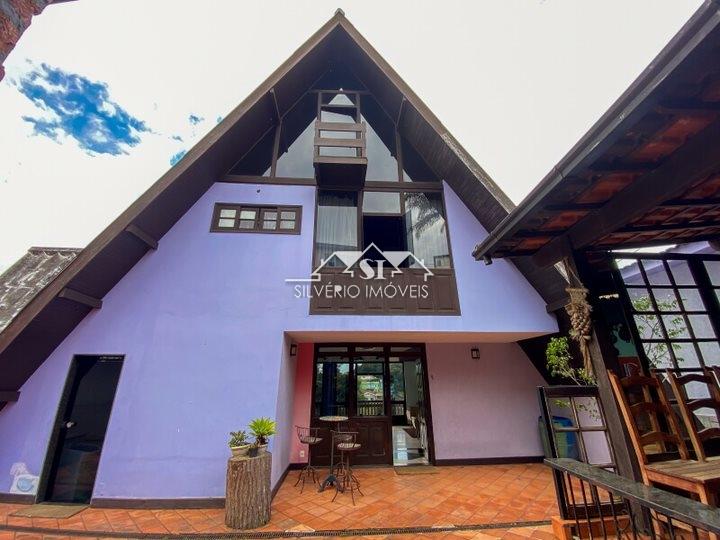 Casa em Valparaíso - Petrópolis/RJ  - 4 Quartos