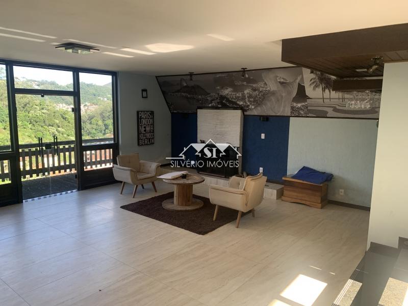 Casa à venda com 4 quartos, 270m² - Foto 14