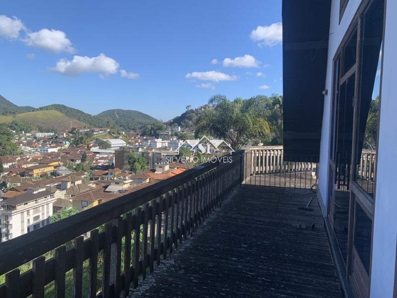 Casa à venda com 4 quartos, 270m² - Foto 23