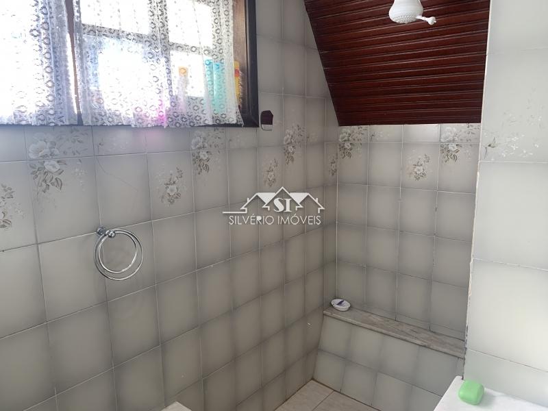 Casa à venda com 4 quartos, 270m² - Foto 28