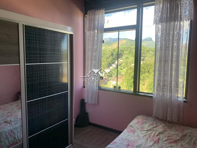 Casa à venda com 4 quartos, 270m² - Foto 30