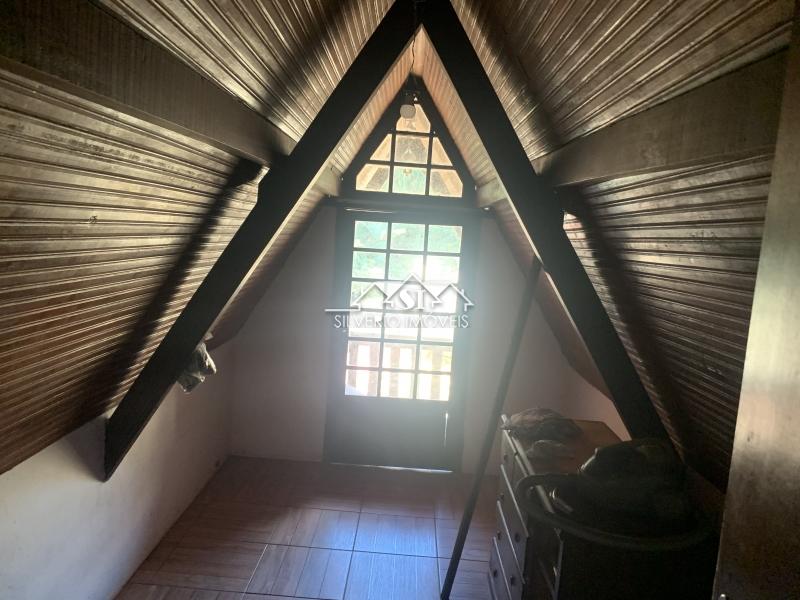Casa à venda com 4 quartos, 270m² - Foto 33