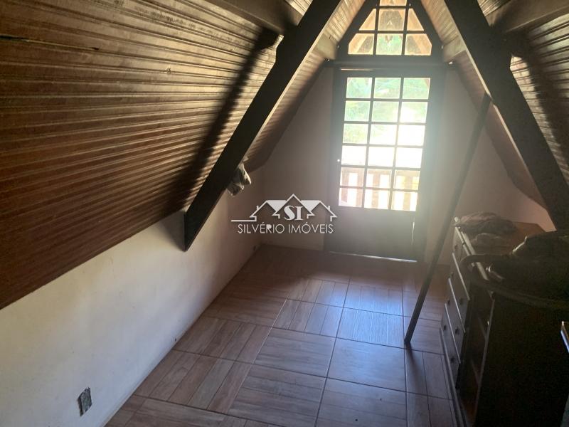 Casa à venda com 4 quartos, 270m² - Foto 34