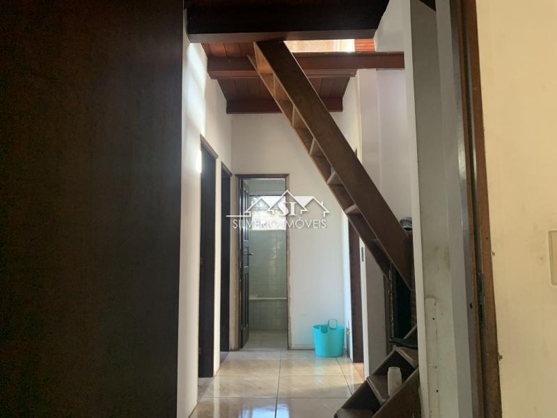 Casa à venda com 4 quartos, 270m² - Foto 38