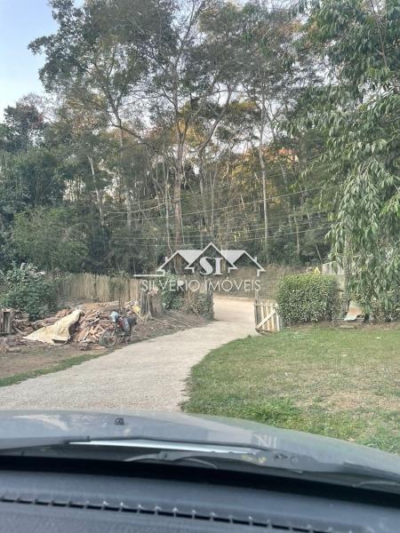 Sítio à venda com 2 quartos, 100m² - Foto 8
