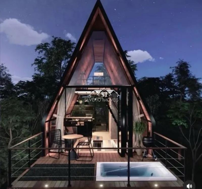 Casa à venda com 1 quarto, 300m² - Foto 1