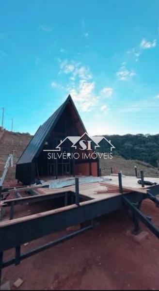 Casa à venda com 1 quarto, 300m² - Foto 4