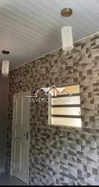 Casa à venda com 2 quartos, 70m² - Foto 9