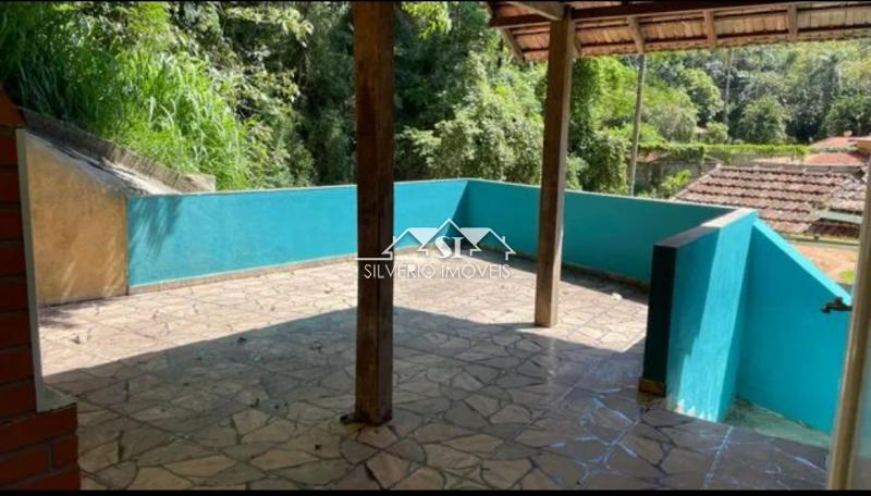 Casa à venda com 2 quartos, 70m² - Foto 13