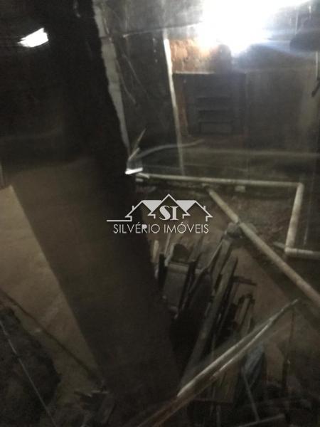 Imóvel Comercial Padrão à venda com 3 quartos, 600m² - Foto 12