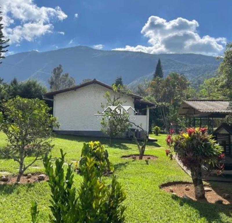 Chácara à venda com 5 quartos, 450m² - Foto 4