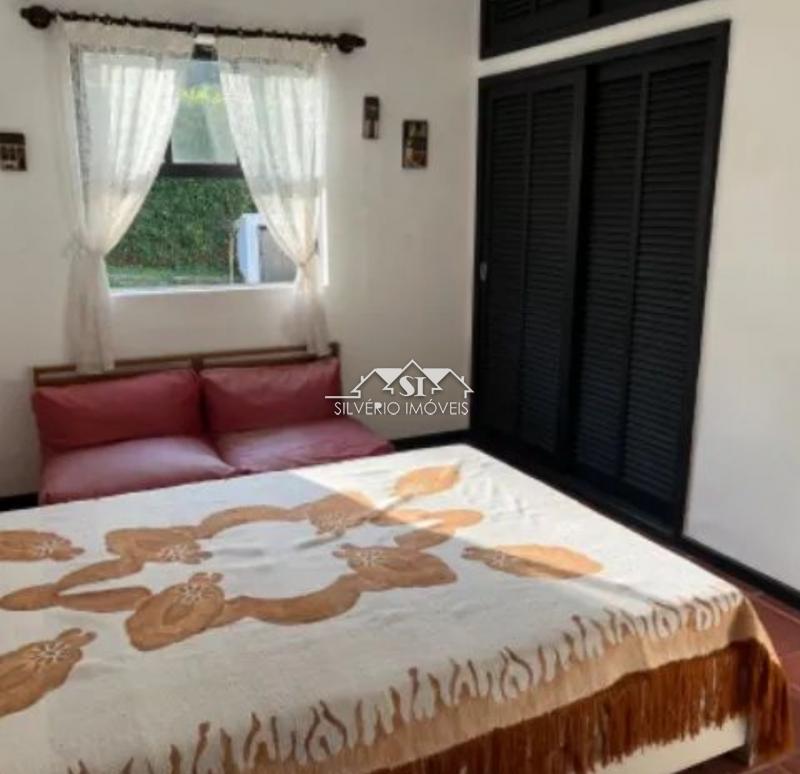 Chácara à venda com 5 quartos, 450m² - Foto 9