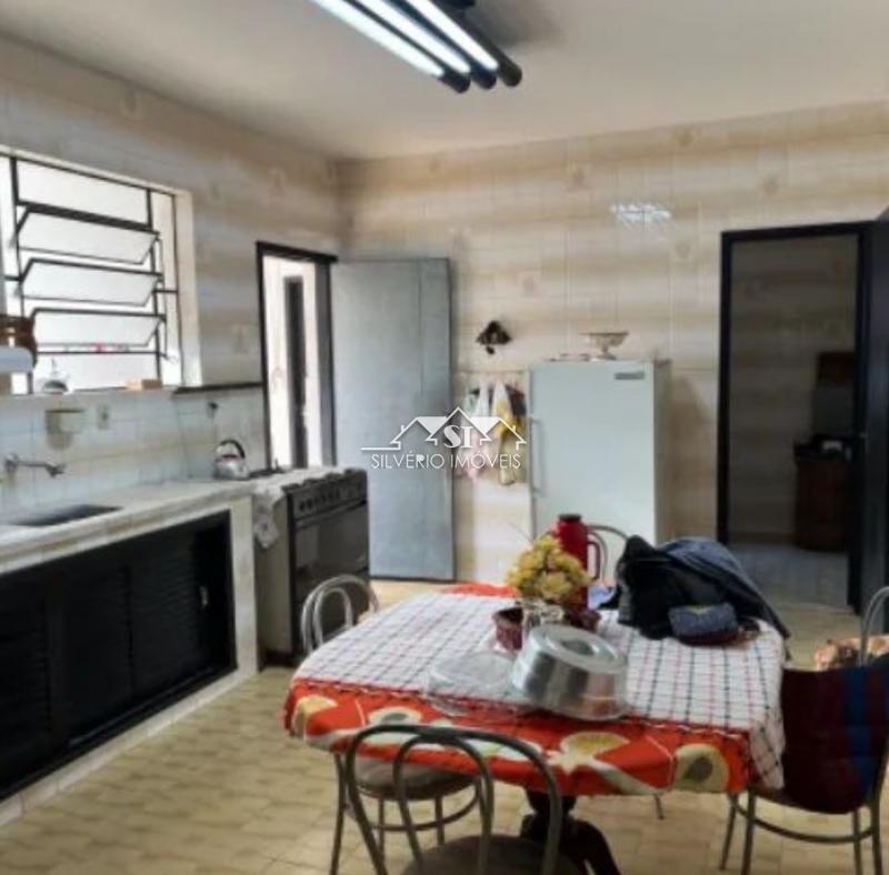 Chácara à venda com 5 quartos, 450m² - Foto 11