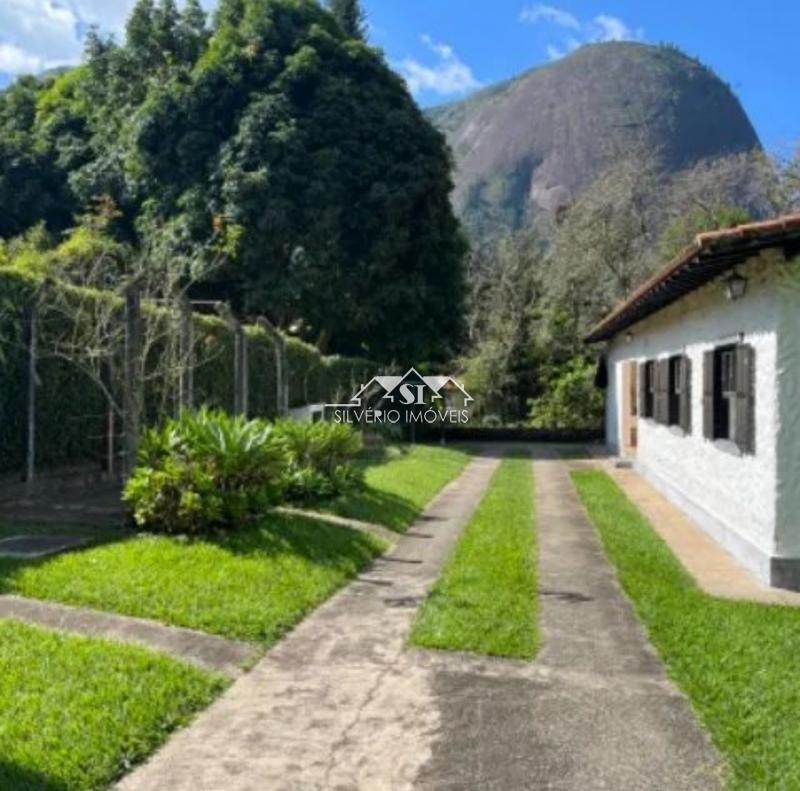 Chácara à venda com 5 quartos, 450m² - Foto 5