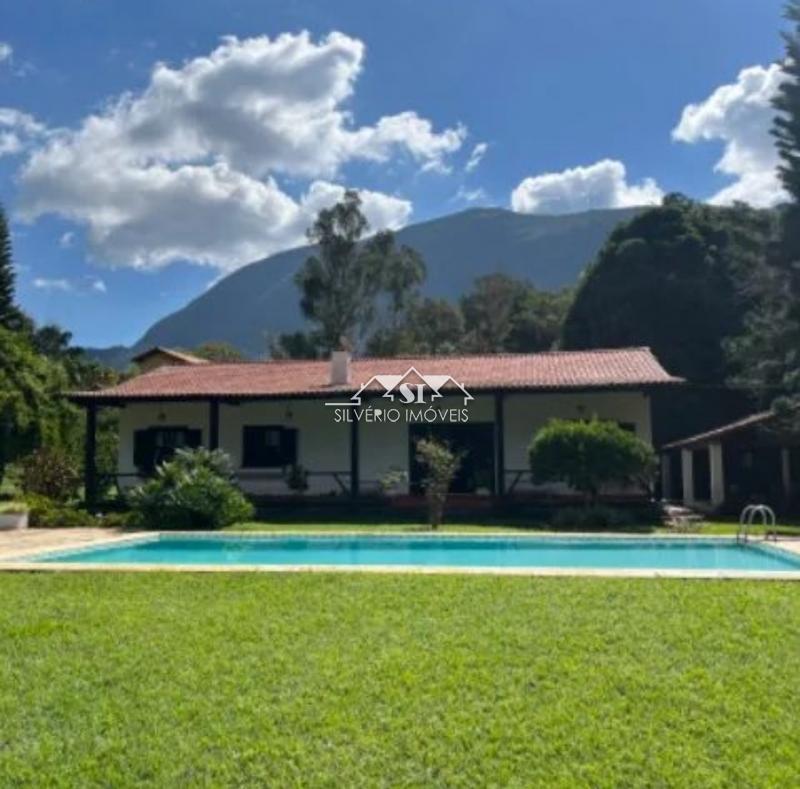 Chácara à venda com 5 quartos, 450m² - Foto 3