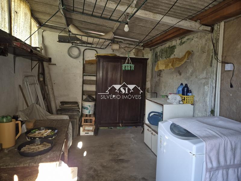 Casa à venda com 3 quartos, 70m² - Foto 5