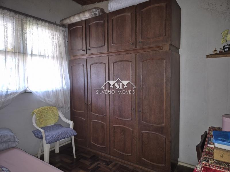 Casa à venda com 3 quartos, 70m² - Foto 8