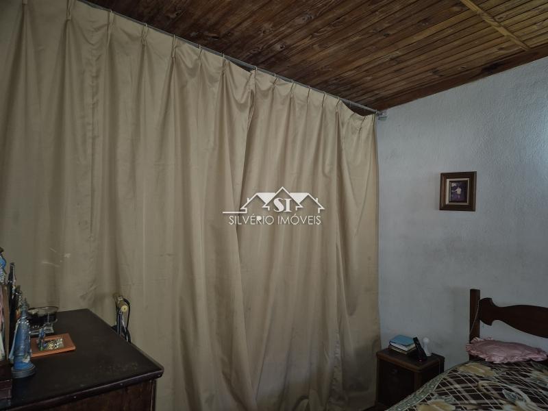 Casa à venda com 3 quartos, 70m² - Foto 15