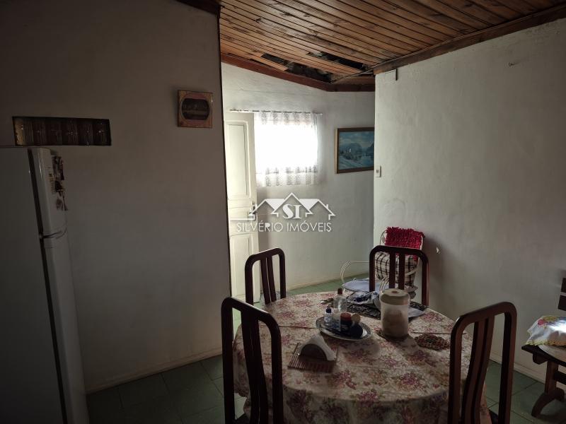 Casa à venda com 3 quartos, 70m² - Foto 19
