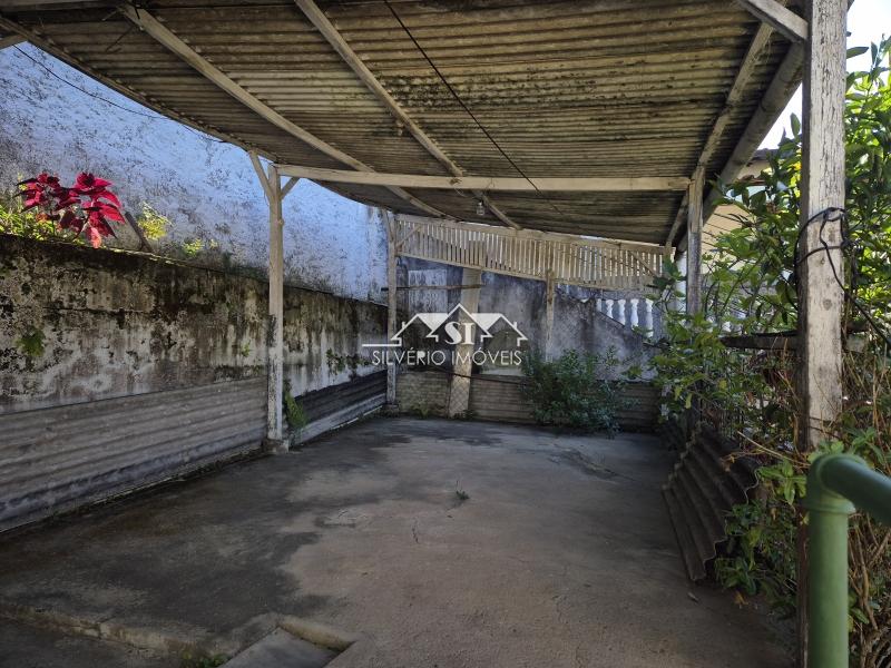 Casa à venda com 3 quartos, 70m² - Foto 22