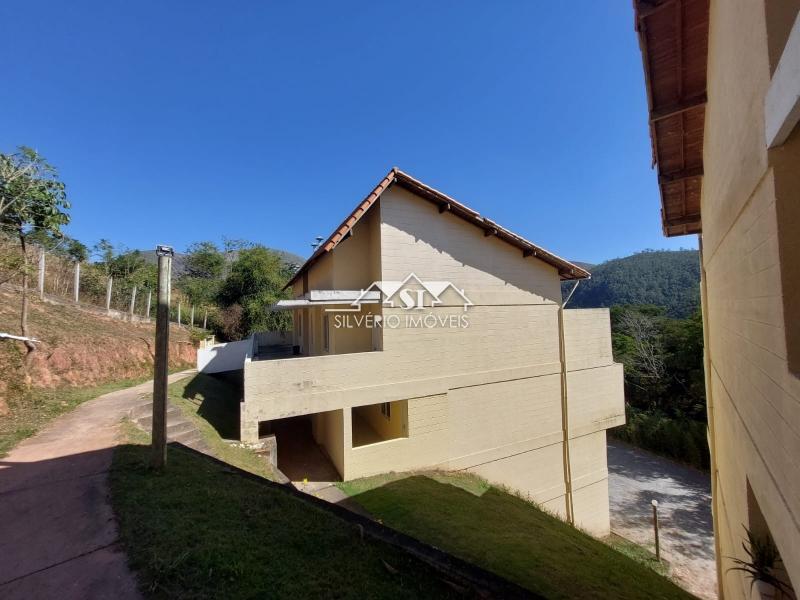 Apartamento à venda com 2 quartos, 40m² - Foto 10