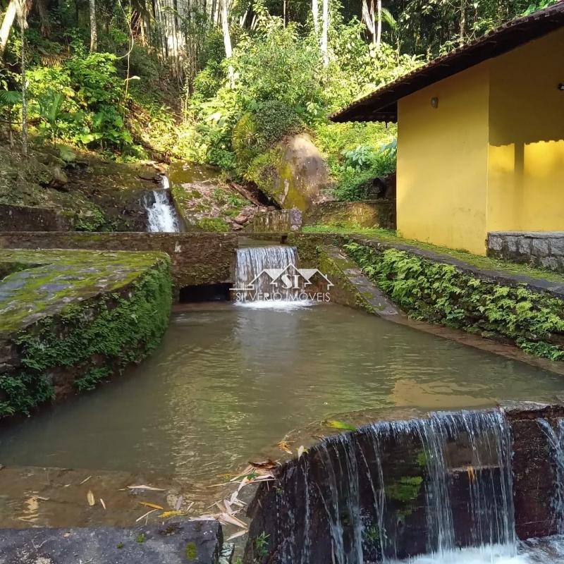 Fazenda à venda com 2 quartos, 856m² - Foto 9
